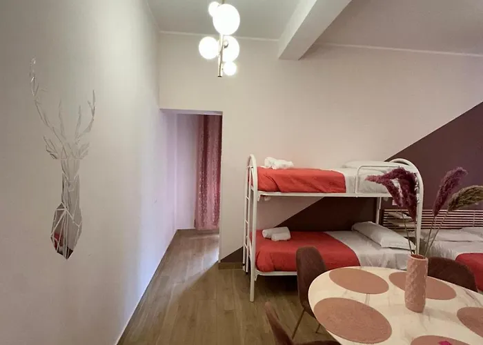 Elegance Bed & Breakfast 3*