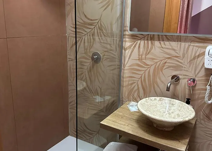 Elegance Bed & Breakfast 3*